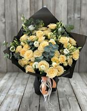 Букет цветов из:  Розы и Лизиантусы в Заринск