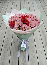 Букет цветов из:  Альстромерии в Заринск