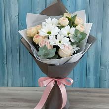 Букет цветов из:  Хризантемы и Розы в Заринск