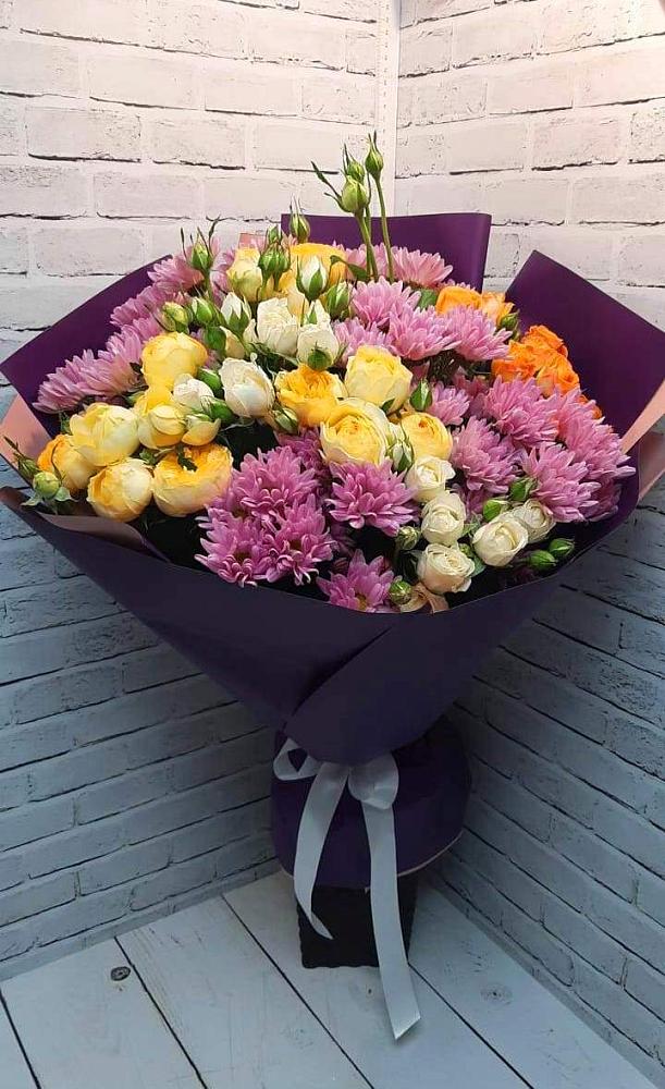 Букет цветов из: Хризантемы и Розы в Заринск
