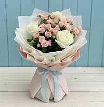 Букет цветов из:  Розы в Заринск