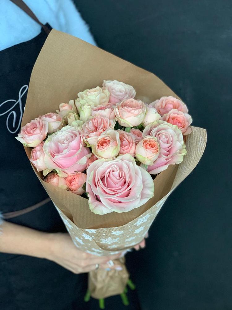 Букет цветов из: Хризантемы и Розы в Заринск