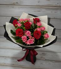 Букет цветов из:  Розы #REPLACE_PRED# Заринск