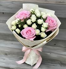 Букет цветов из:  Розы в Заринск