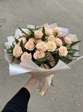 Букет Кремовые розы Латте в Заринск