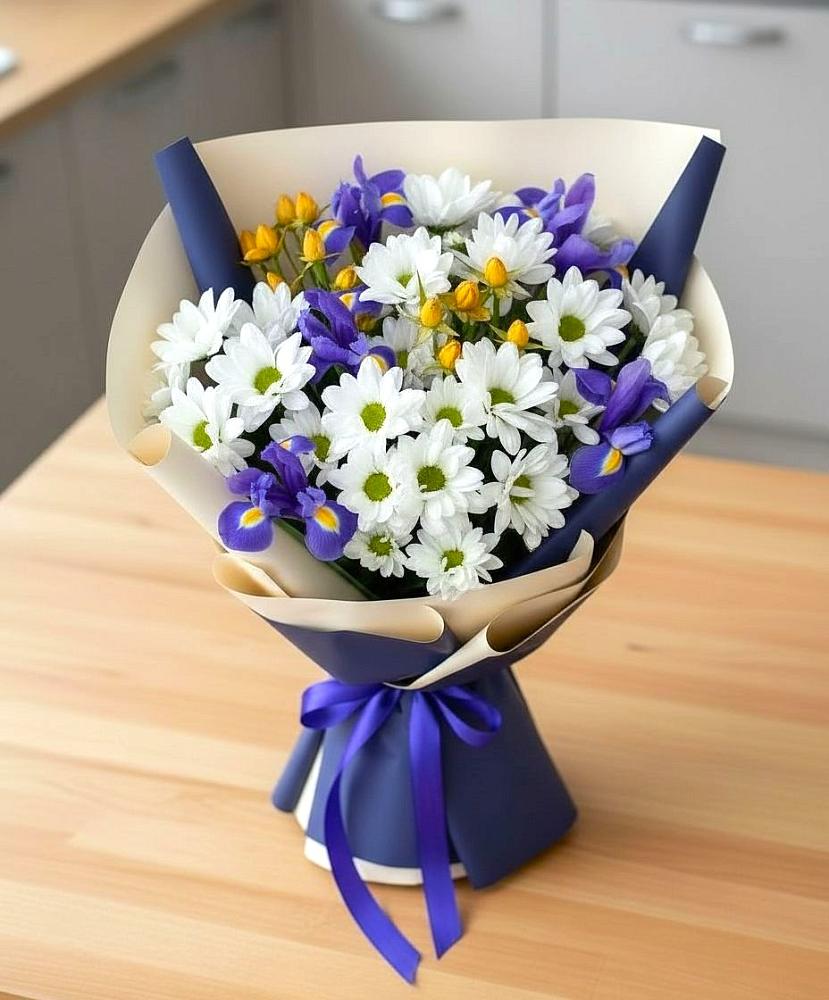 Букет цветов из: Розы, Ирисы и Хризантемы в Заринск