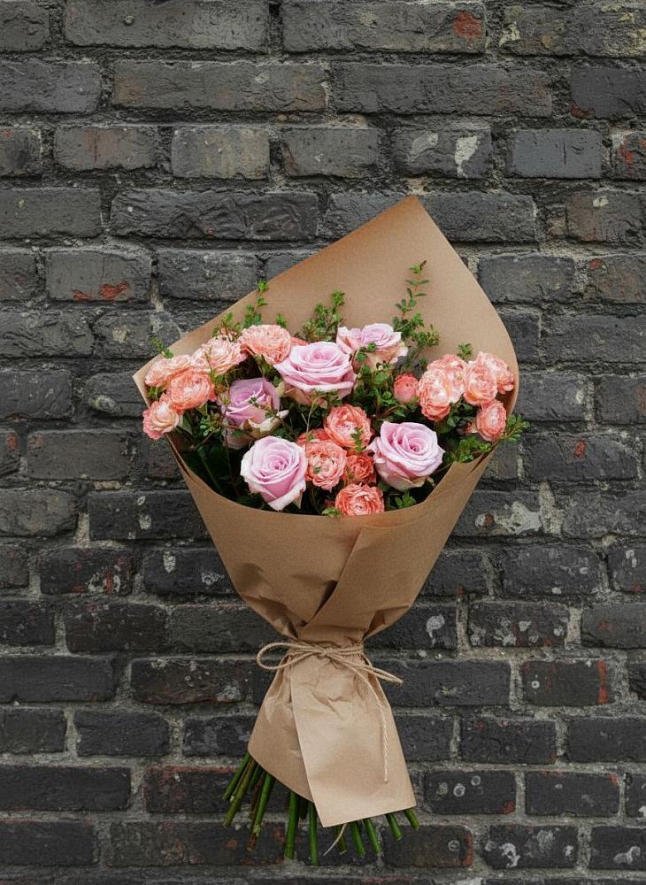 Букет цветов из: Розы в Заринск