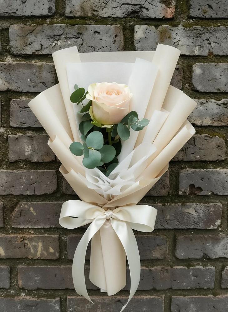 Букет цветов из: Розы в Заринск