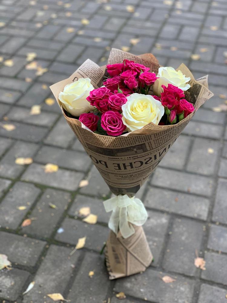 Букет цветов из: Розы в Заринск