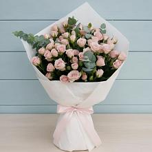 Букет цветов из:  Розы в Заринск